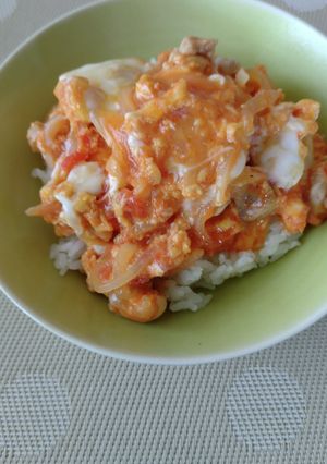 トマト親子丼-レシピのメイン写真