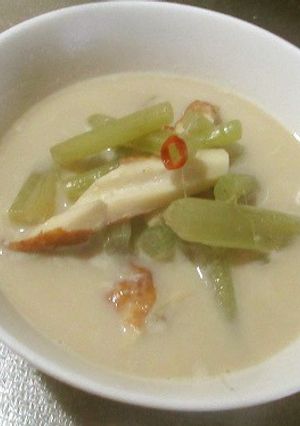 ちくわとフキの煮物を牛乳仕立てで-レシピのメイン写真
