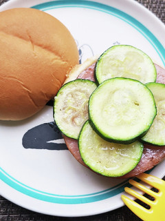 朝食！ズッキーニ、ハムステーキバーガー！-レシピのメイン写真