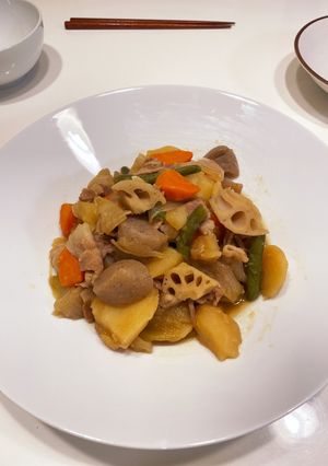 蓮根入り肉じゃが　-レシピのメイン写真