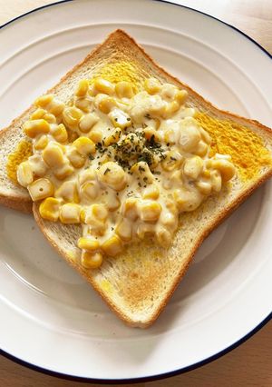マスタード、コーンマヨトースト-レシピのメイン写真