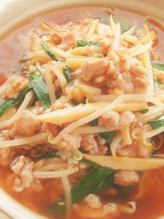 〖 豚こま肉ともやしのあんかけラーメン〗-レシピのメイン写真