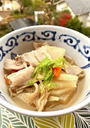 豚汁に舞茸を!-レシピのメイン写真