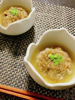 とろろ昆布餡がけ 鯖缶と蓮根の饅頭-レシピのメイン写真