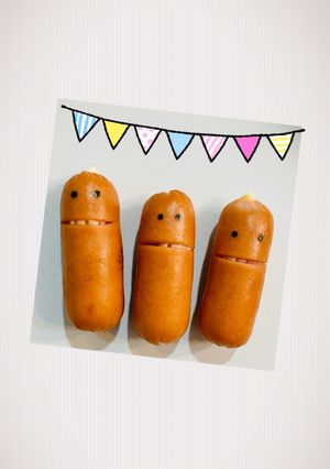 チーズインウインナーで謎キャラ♪-レシピのメイン写真