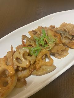 れんこんと豚バラの甘辛炒め-レシピのメイン写真