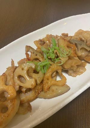 れんこんと豚バラの甘辛炒め-レシピのメイン写真