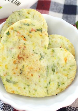離乳食完了期☆野菜クラッカー-レシピのメイン写真