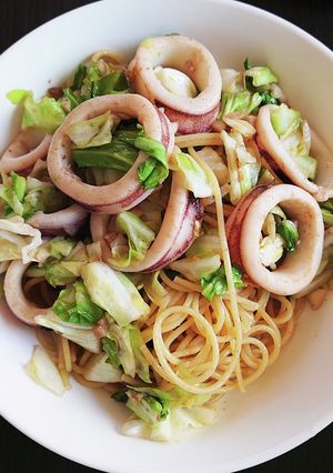 イカとキャベツのアンチョビパスタ-レシピのメイン写真
