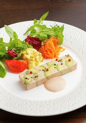 アボカドのテリーヌほか2種のサラダ-レシピのメイン写真
