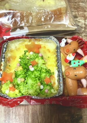 クリスマス　お弁当　簡単グラタンでツリー-レシピのメイン写真