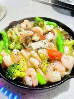 野菜たっぷりエビのアヒージョ-レシピのメイン写真