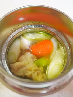 味付けは塩麴と塩 鶏肉と里芋の塩麴スープ-レシピのメイン写真