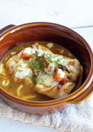 かけて焼くだけ！もちカレースープグラタン-レシピのメイン写真