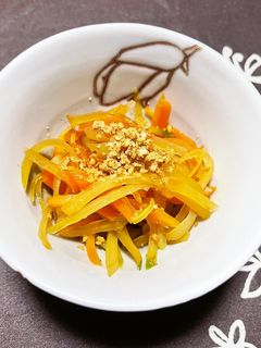 青パパイヤと人参のきんぴら風-レシピのメイン写真