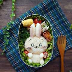 รูปของ キャラ弁☆ちいかわ　うさぎのお弁当