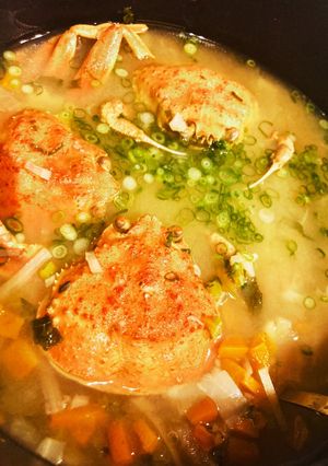 濃厚な出汁♡紅ズワイガニのお味噌汁-レシピのメイン写真