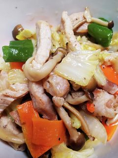冷蔵庫の余り物でパパッと野菜炒め-レシピのメイン写真