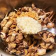 活力なべで簡単!あさりの炊き込みご飯