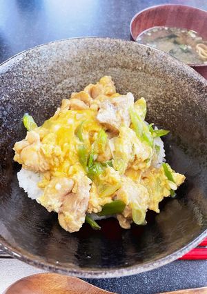 簡単！とろとろ九条ネギの親子丼-レシピのメイン写真