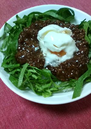 温玉肉みそ丼-レシピのメイン写真