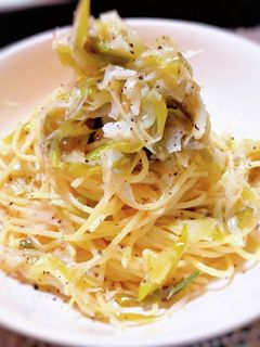 驚愕の甘み!長ネギとアンチョビのパスタ-レシピのメイン写真