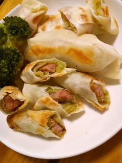餃子の皮でウインナー巻き-レシピのメイン写真