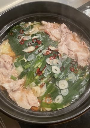 ニラとキャベツの豚バラ鍋@醤油仕立て☆-レシピのメイン写真