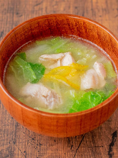 ゆず香る♪白菜と鶏肉のおみそ汁-レシピのメイン写真