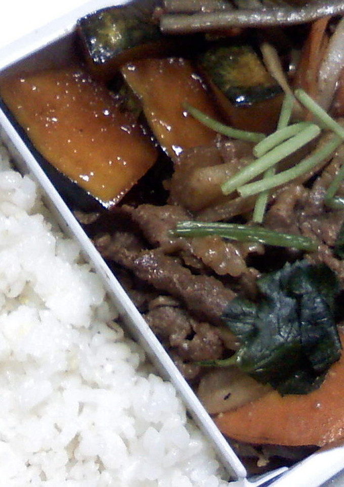 【弁当】牛肉と大根の味噌炒めとかぼちゃ煮-レシピのメイン写真
