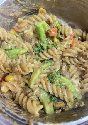 残ったドライカレーでマカロニサラダ-レシピのメイン写真