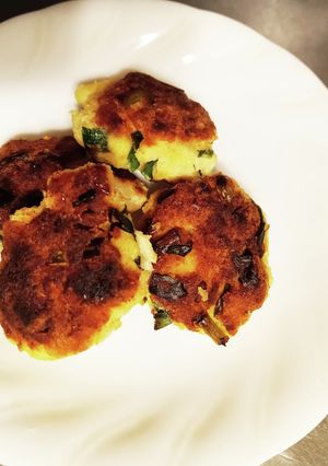 なんでも混ぜてみた。おからは偉大。餃子風-レシピのメイン写真
