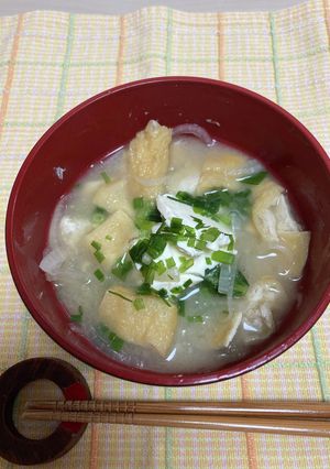 具材あと入れお味噌汁(クリチ添え)-レシピのメイン写真