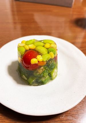 ハート型コンソメジュレサラダ-レシピのメイン写真