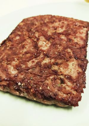 そのままんまステーキ?!ハンバーグ?!w-レシピのメイン写真