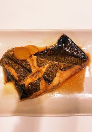 すき焼きのたれで簡単、カレイの煮付け-レシピのメイン写真