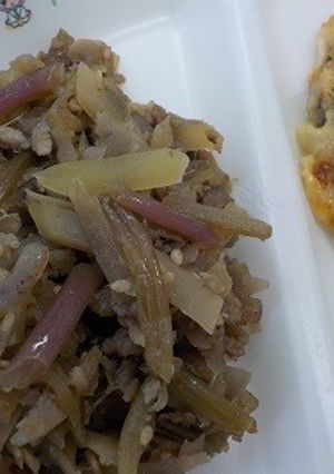南房総市給食◆いもづるきんぴら-レシピのメイン写真