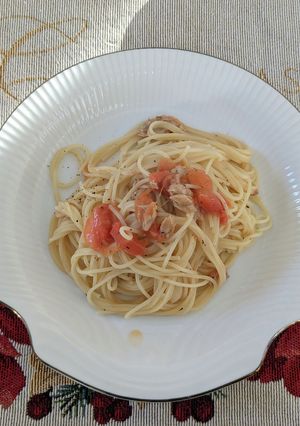 簡単!ツナとトマトとチーズのパスタ-レシピのメイン写真