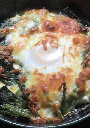 豆腐とほうれん草で☆超簡単卵のせグラタン-レシピのメイン写真