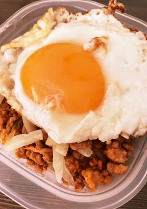 スタミナひき肉丼-レシピのメイン写真