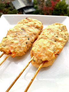 鍋用鶏肉団子で、つくね串焼き2-レシピのメイン写真