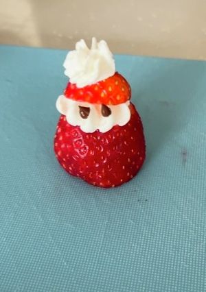 いちごサンタの作り方-レシピのメイン写真