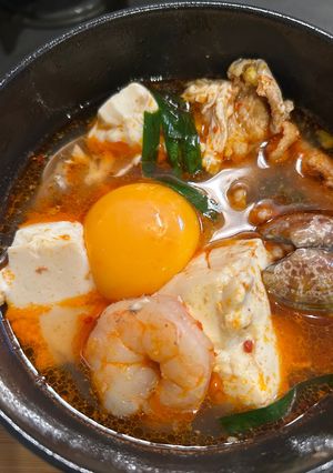 10分で具沢山♪オモニ直伝おいしいスンドゥブチゲ-レシピのメイン写真