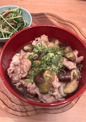 温でも冷でも！豚こまなすびうどん-レシピのメイン写真