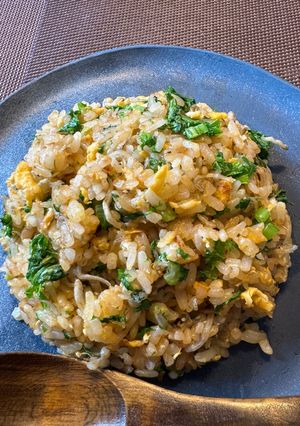 ピリッとシャキッと、わさび菜炒飯-レシピのメイン写真