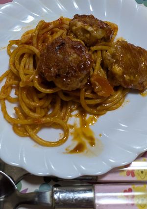 手早くミートボール風をのせナポリタン-レシピのメイン写真