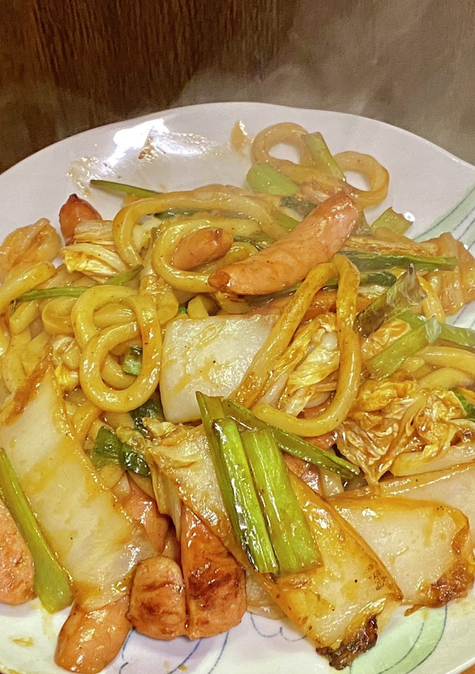 白菜＆小松菜とソーセージの焼きうどん-レシピのメイン写真