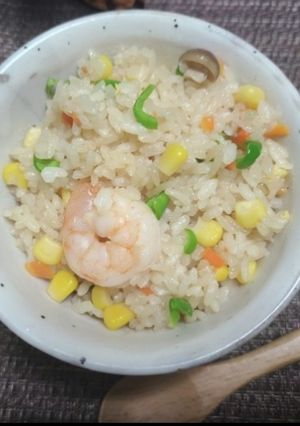 クリスマス！エビピラフ風！海老炊込みご飯-レシピのメイン写真