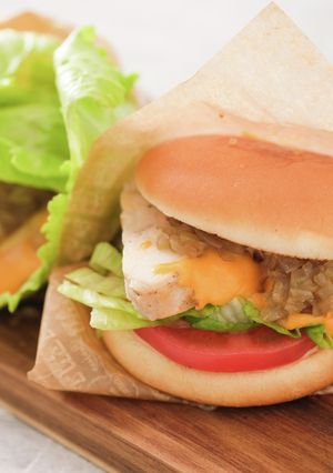 ローストサラダチキンでヘルシーバーガー-レシピのメイン写真