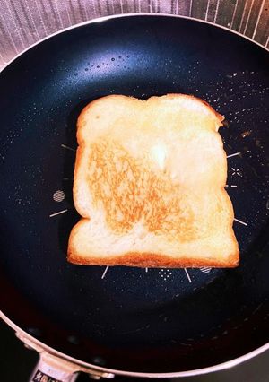 フライパンでトースト-レシピのメイン写真